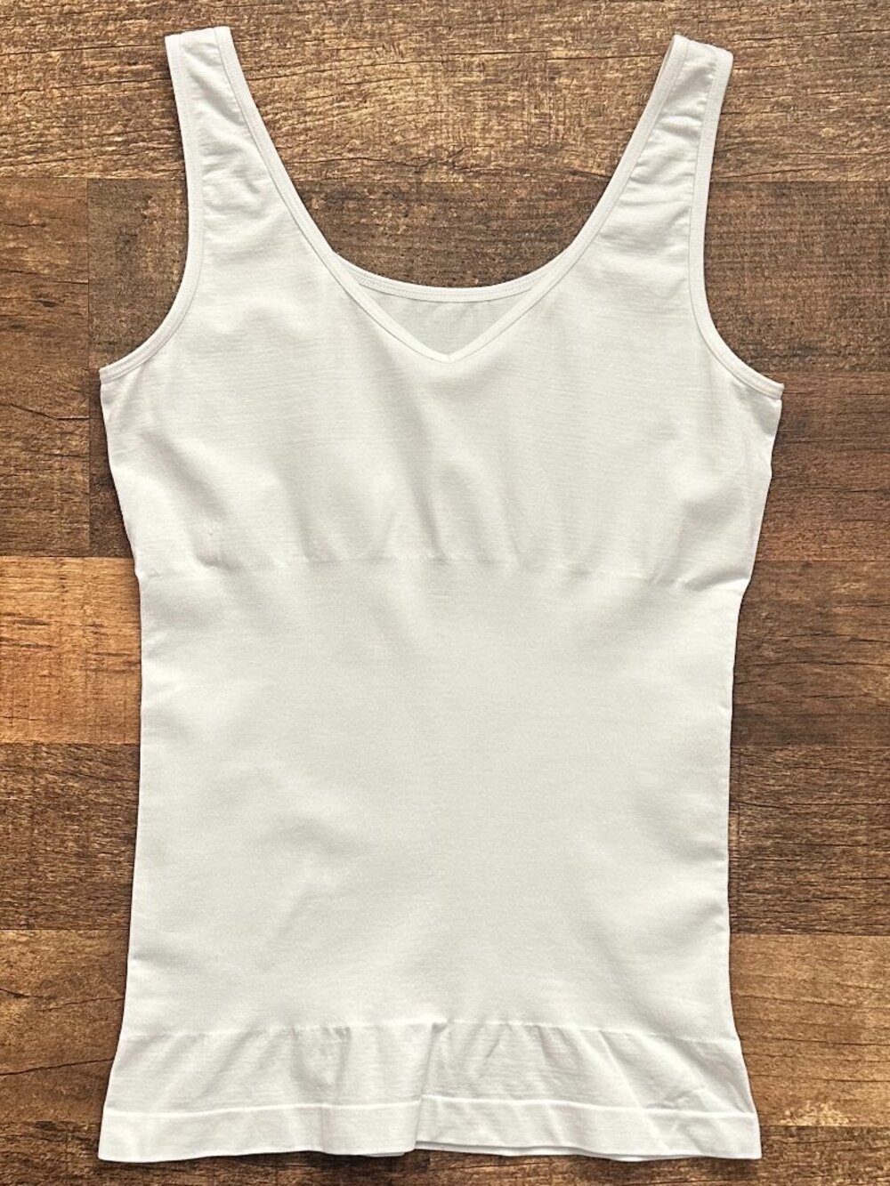 ⭐MARILYN MONROE INTIMATES SEAMLESS BODY SHAPING CAMI in White, size XL⭐